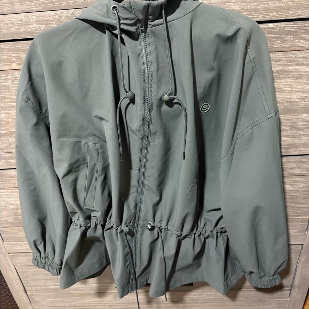 Set active NYLON TRACK CINCHED WINDBREAKER 
Grotto / S